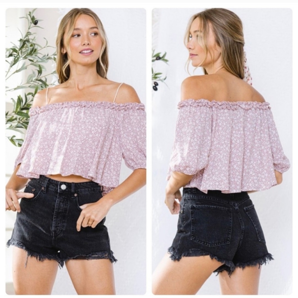 ✨OFF SHOULDER CROP TOP-FLORAL. NEW. - Picture 1 of 6